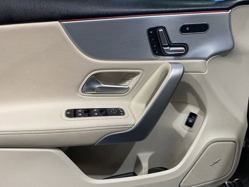 Used 2020 Mercedes-Benz A 220 image 11