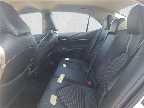 Used 2024 Toyota Camry SE FWD image 15