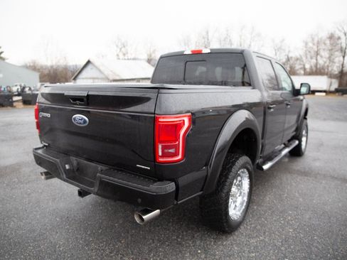 Used 2015 Ford F150 Lariat w/ Equipment Group 502A Luxury image 4