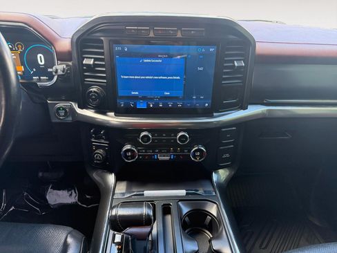 Used 2021 Ford F150 Lariat w/ Equipment Group 502A High AWD/4WD image 11