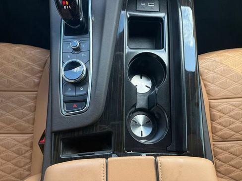 Certified 2023 Cadillac Escalade ESV Sport w/ Touring Package AWD/4WD image 11