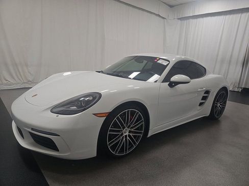 Used 2025 Porsche 718 Cayman S w/ Premium Package image 1