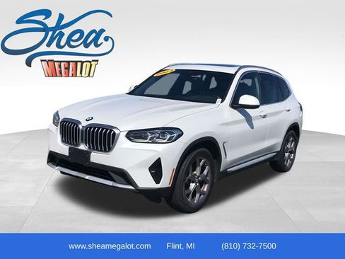 Used 2023 BMW X3 xDrive30i AWD/4WD image 1