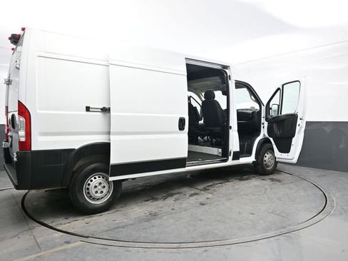 Used 2023 RAM ProMaster 2500 FWD image 48
