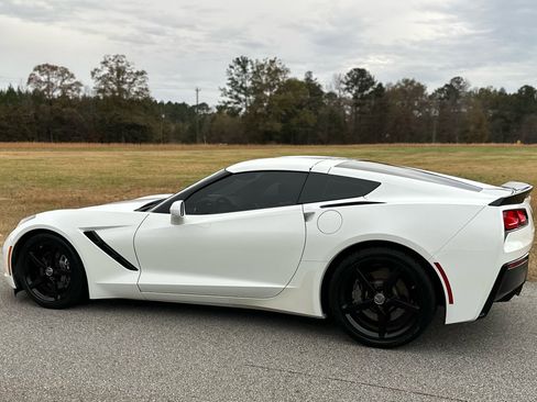 Used 2014 Chevrolet Corvette Stingray Coupe w/ Battery Protection Package image 3