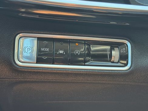 Used 2024 Buick Envision Preferred AWD/4WD image 29