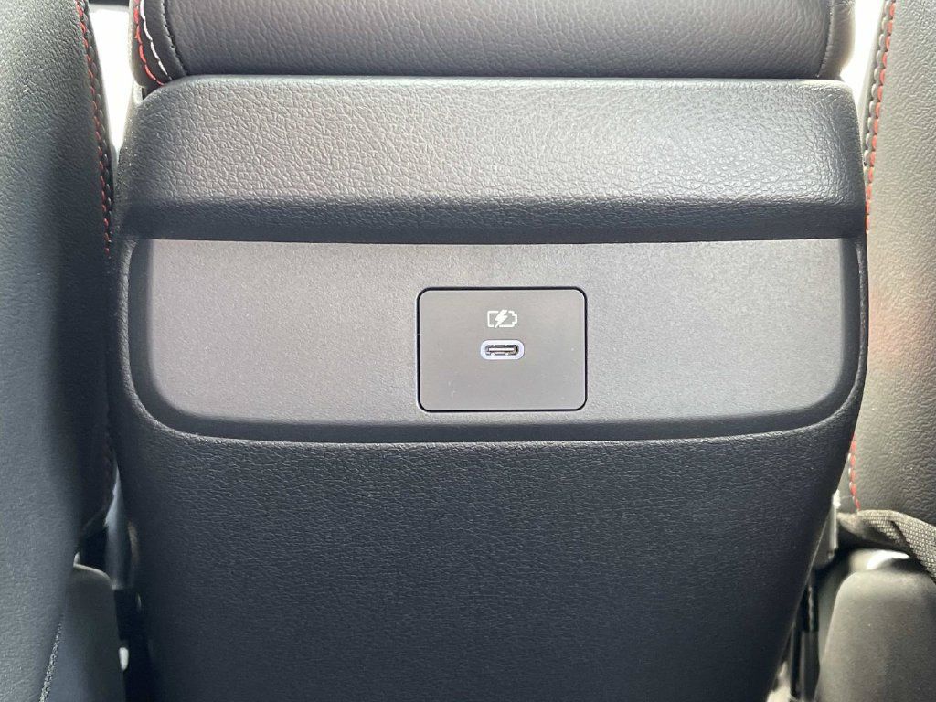 New 2027 Nissan Sentra SR w/ SR Premium Package FWD image 16