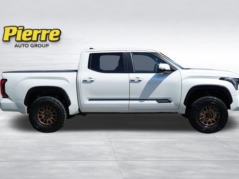 Used 2024 Toyota Tundra Platinum AWD/4WD image 3