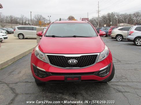 Used 2015 Kia Sportage LX image 2