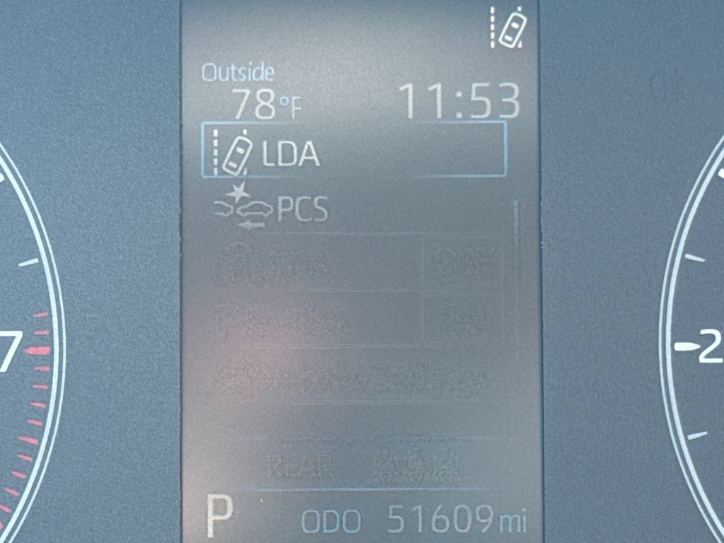 Used 2024 Toyota Corolla LE FWD image 18