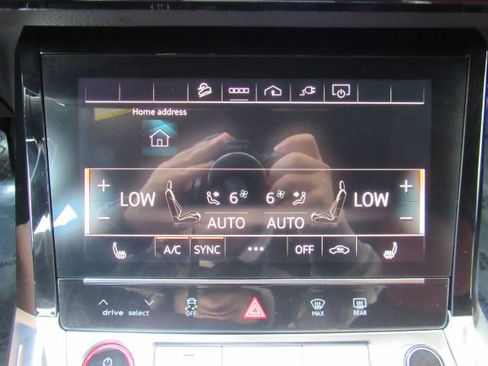 Used 2023 Audi e-tron S Premium Plus w/ Black Optic Package image 47