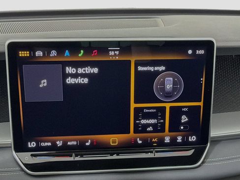 Used 2025 Volkswagen Tiguan SE R-Line AWD/4WD image 14