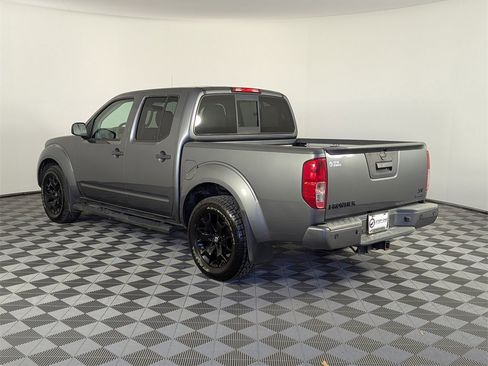 Used 2019 Nissan Frontier SV w/ Value Truck Package image 5