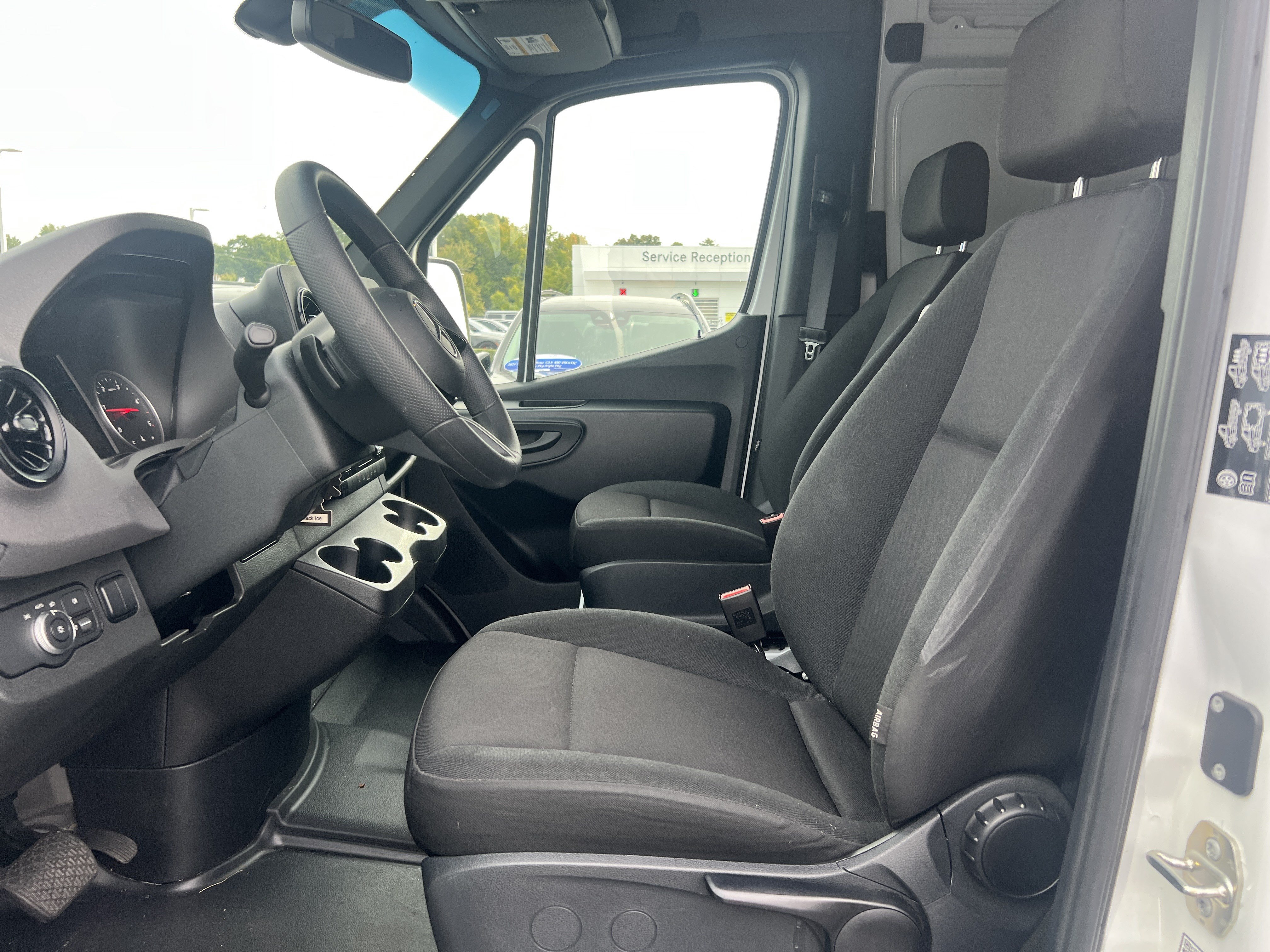 Used 2025 Mercedes-Benz Sprinter 3500 image 16