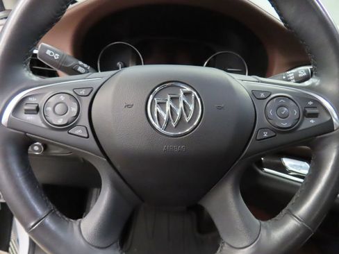 Used 2018 Buick Enclave Avenir w/ Avenir Technology Package AWD/4WD image 51