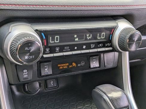Certified 2021 Toyota RAV4 SE w/ Weather & Moonroof Package AWD/4WD image 25