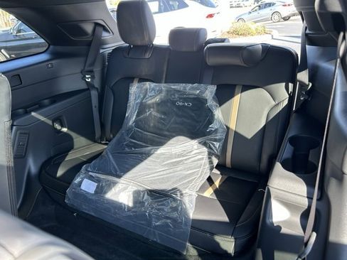 New 2026 MAZDA CX-90 3.3 Turbo w/ Premium Plus Pkg image 11