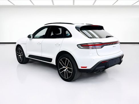 Used 2022 Porsche Macan w/ Premium Package Plus AWD/4WD image 6
