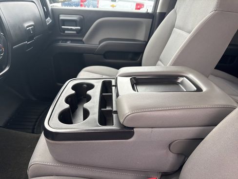 Used 2018 Chevrolet Silverado 1500 Custom w/ Custom Value Package image 30