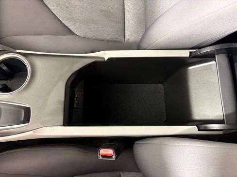 Used 2023 Toyota Camry LE image 29