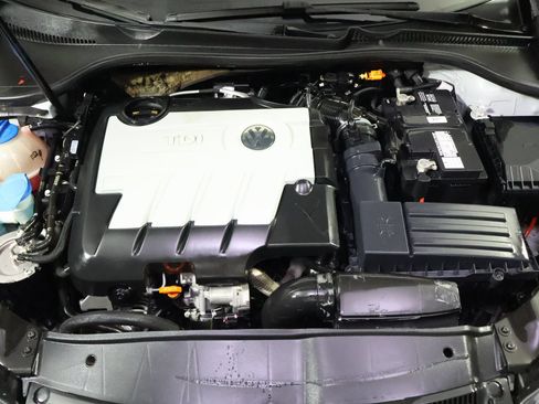 Used 2010 Volkswagen Jetta TDI FWD image 22