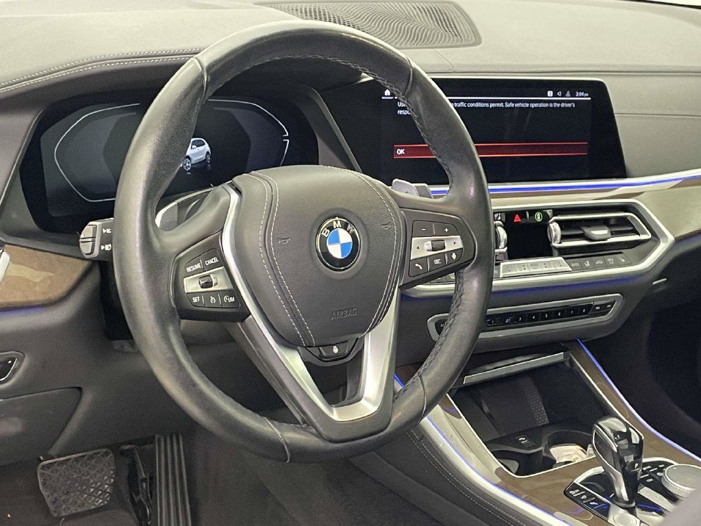 Used 2021 BMW X5 xDrive40i w/ Convenience Package AWD/4WD image 4