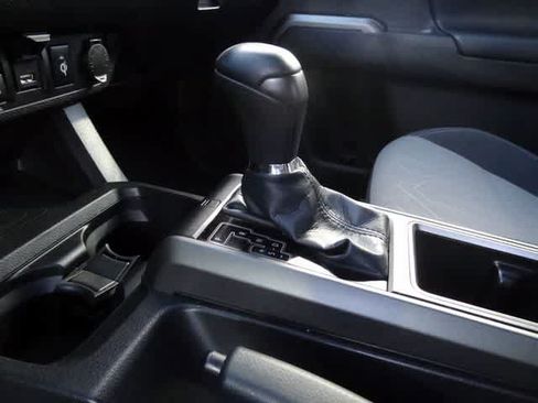 Used 2023 Toyota Tacoma TRD Sport AWD/4WD image 14