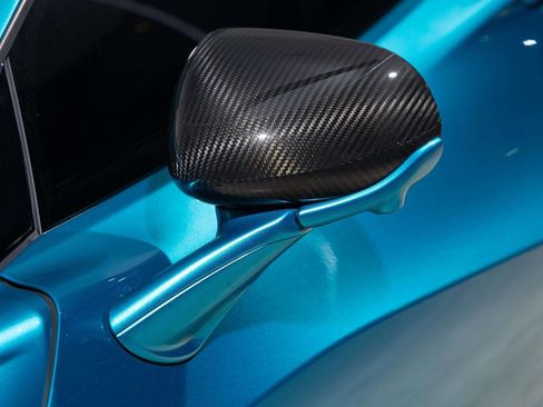 Used 2023 McLaren Artura Coupe image 31