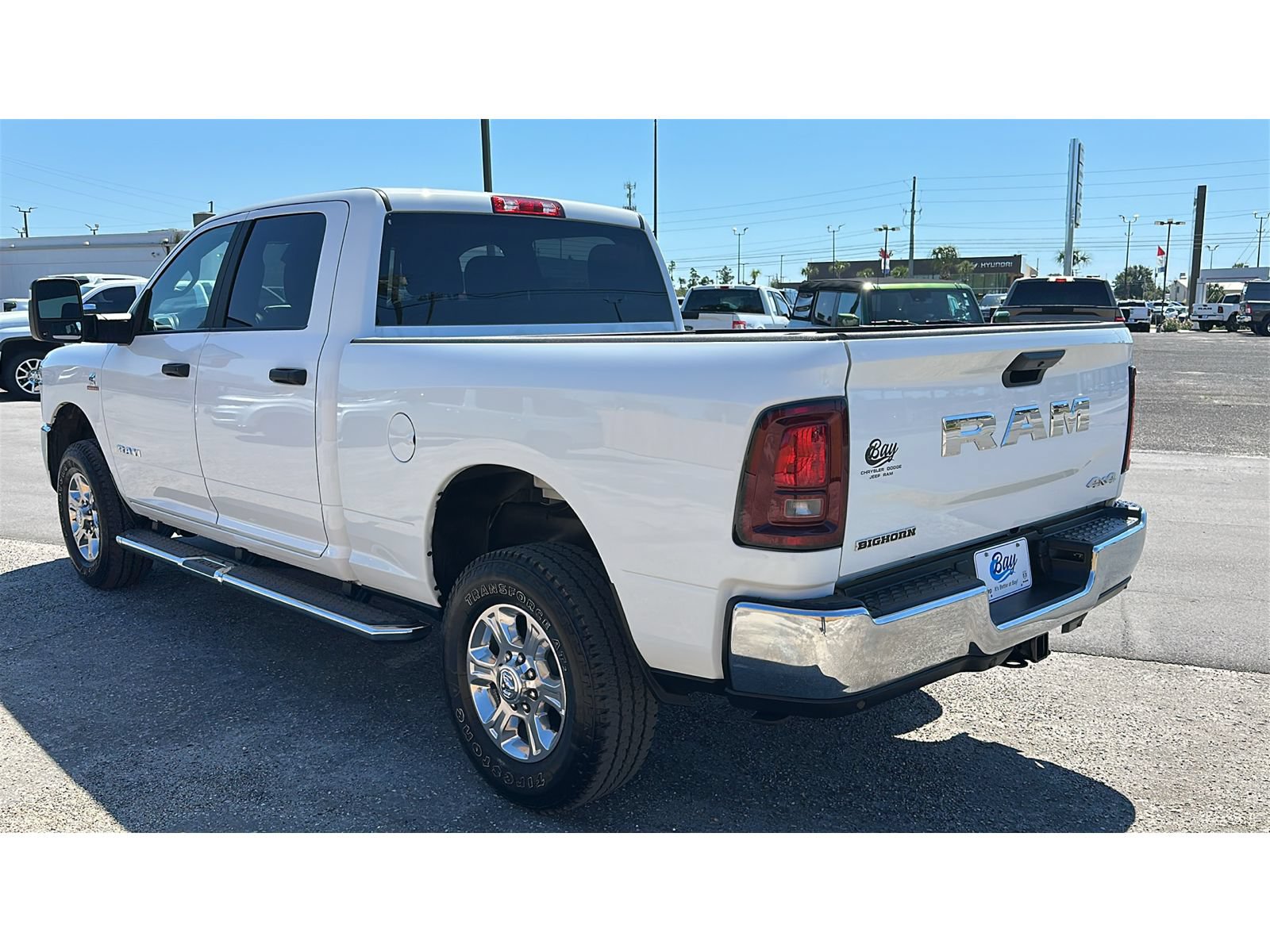 Used 2025 RAM 2500 Big Horn AWD/4WD image 3