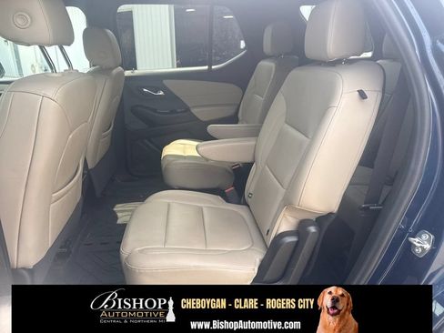 Used 2023 Chevrolet Traverse LT w/ LPO, Floor Liner Package AWD/4WD image 16