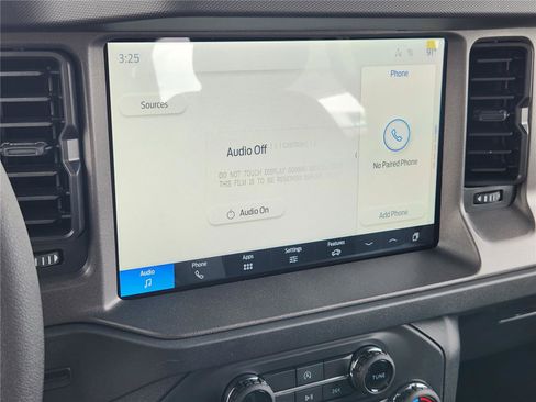 New 2025 Ford Bronco 4-Door AWD/4WD image 12