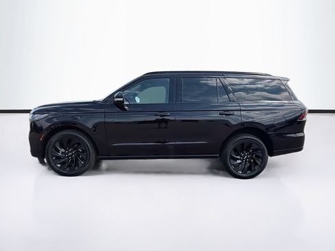 New 2027 Lincoln Navigator Reserve w/ Jet Appearance Package AWD/4WD image 8