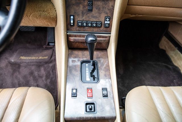Used 1987 Mercedes-Benz 560 SL image 33