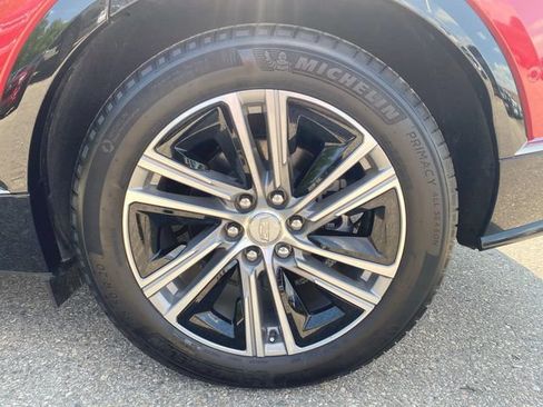 Used 2024 Cadillac Lyriq Luxury RWD image 32