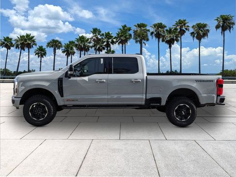 New 2026 Ford F350 Platinum w/ Tremor Off-Road Package image 5