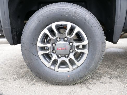 New 2025 GMC Sierra 2500 SLT w/ SLT Convenience Package image 13