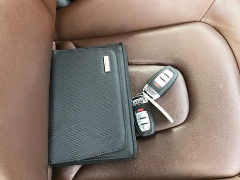 Used 2015 Audi A4 2.0T Premium Plus w/ Technology Package image 54