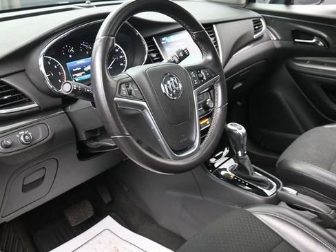 Used 2021 Buick Encore Preferred w/ Safety Package II AWD/4WD image 10