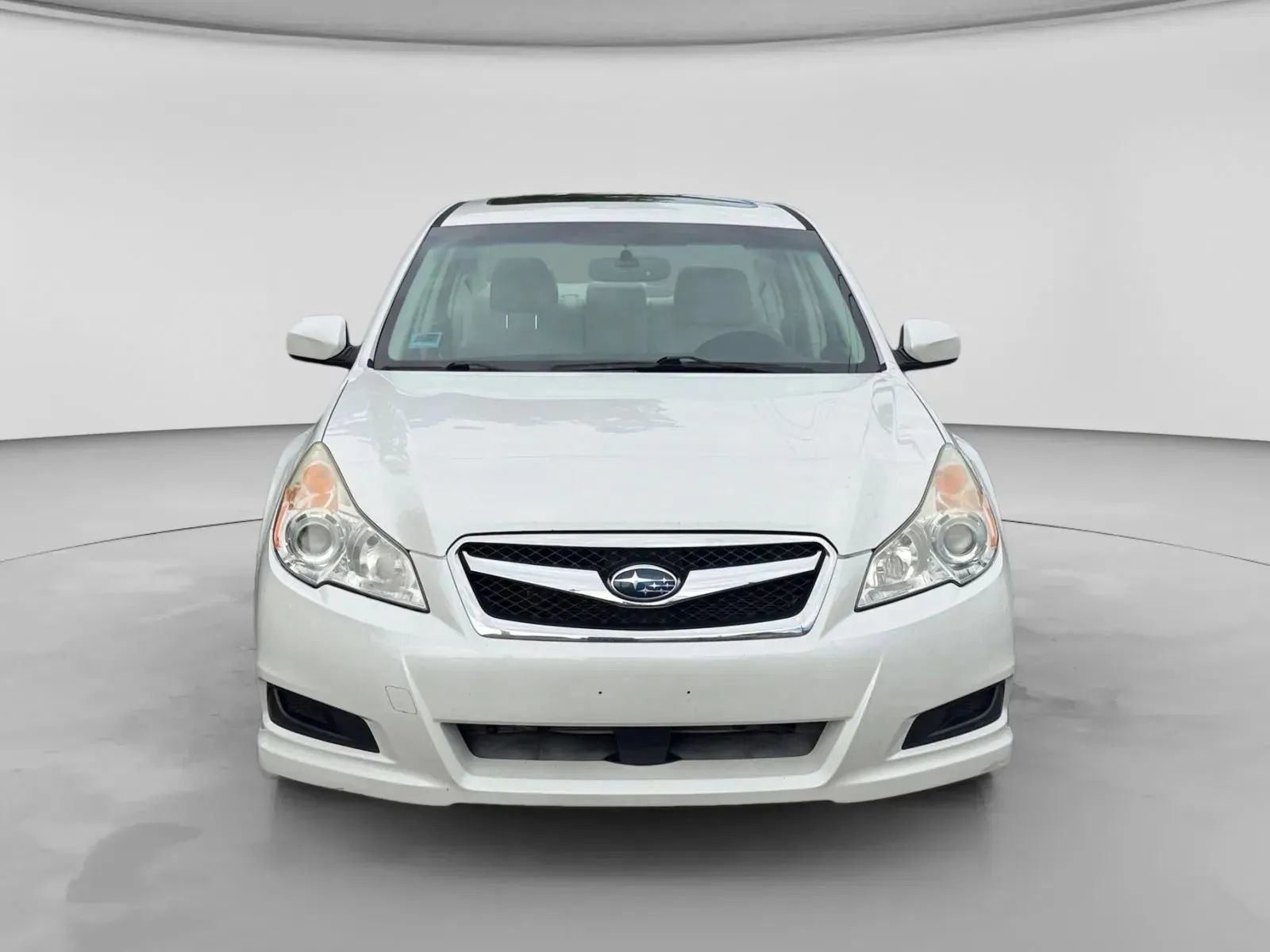 Used 2011 Subaru Legacy 2.5i Limited AWD/4WD image 8