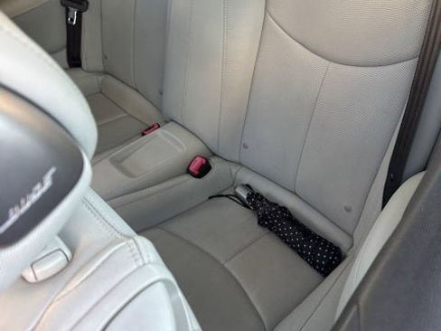 Used 2015 INFINITI Q60 Convertible w/ Premium Package image 16