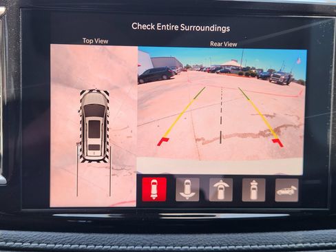 New 2027 Chrysler Pacifica Select w/ Family Tech Group FWD image 17