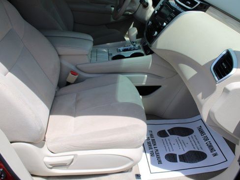 Used 2015 Nissan Murano S FWD image 10