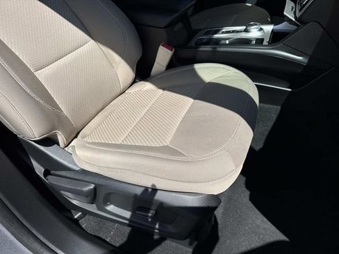Used 2023 Ford Explorer XLT RWD image 16