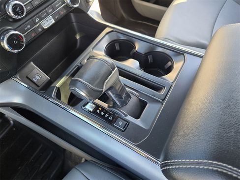 Used 2023 Ford F150 Lightning Pro image 18