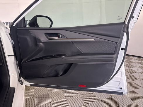 Used 2026 Toyota Camry SE image 24