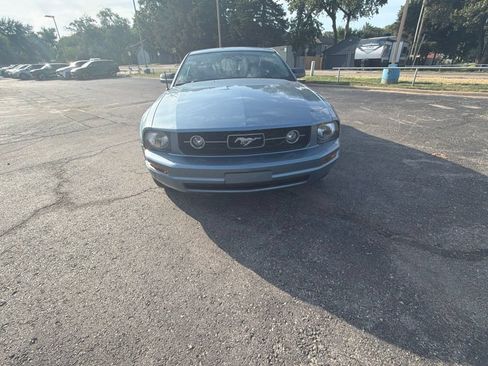 Used 2007 Ford Mustang Premium RWD image 5