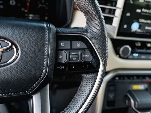 Used 2023 Toyota Tundra 1794 Edition image 17