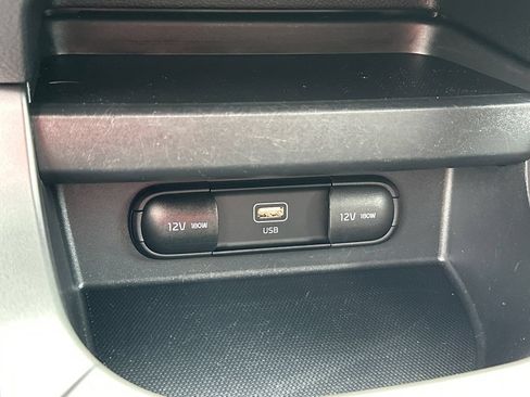 Certified 2024 Kia Seltos LX AWD/4WD image 25
