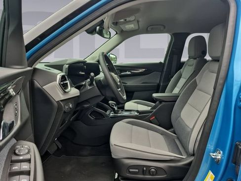 Used 2026 Chevrolet TrailBlazer LT w/ Convenience Package AWD/4WD image 10