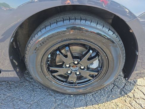Used 2014 Toyota Prius Two FWD image 16